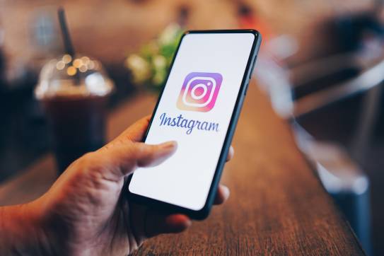 Cómo eliminar una cuenta comercial de Instagram